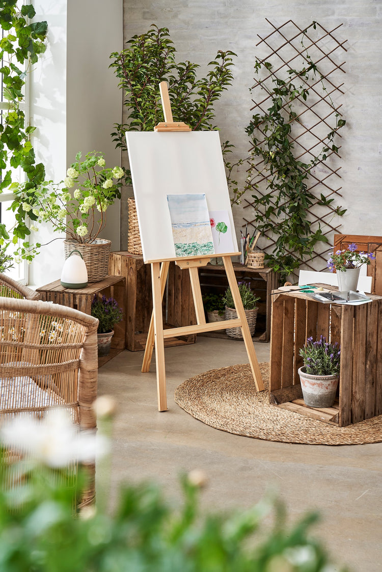 Easel