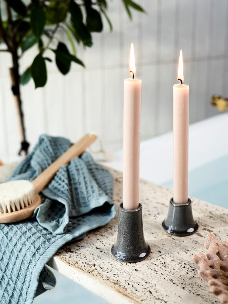 Candle holder