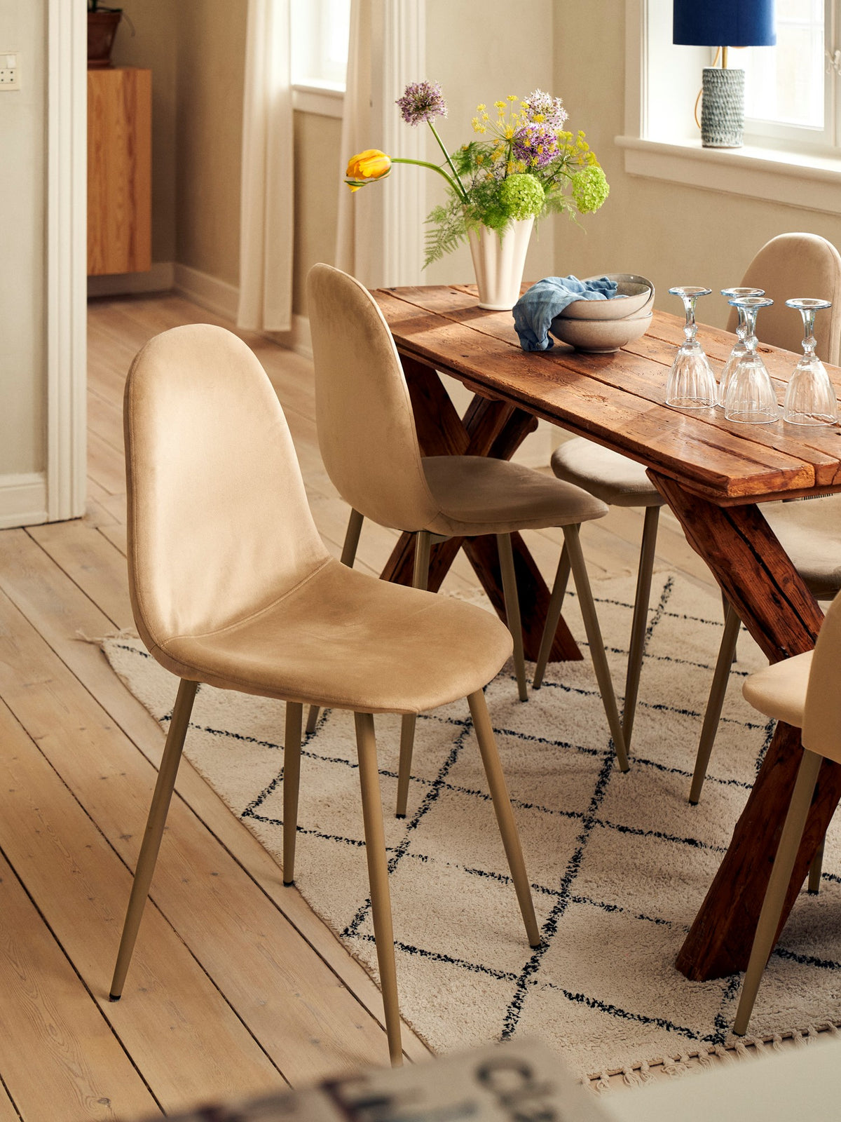 CLARA Velvet dining chair