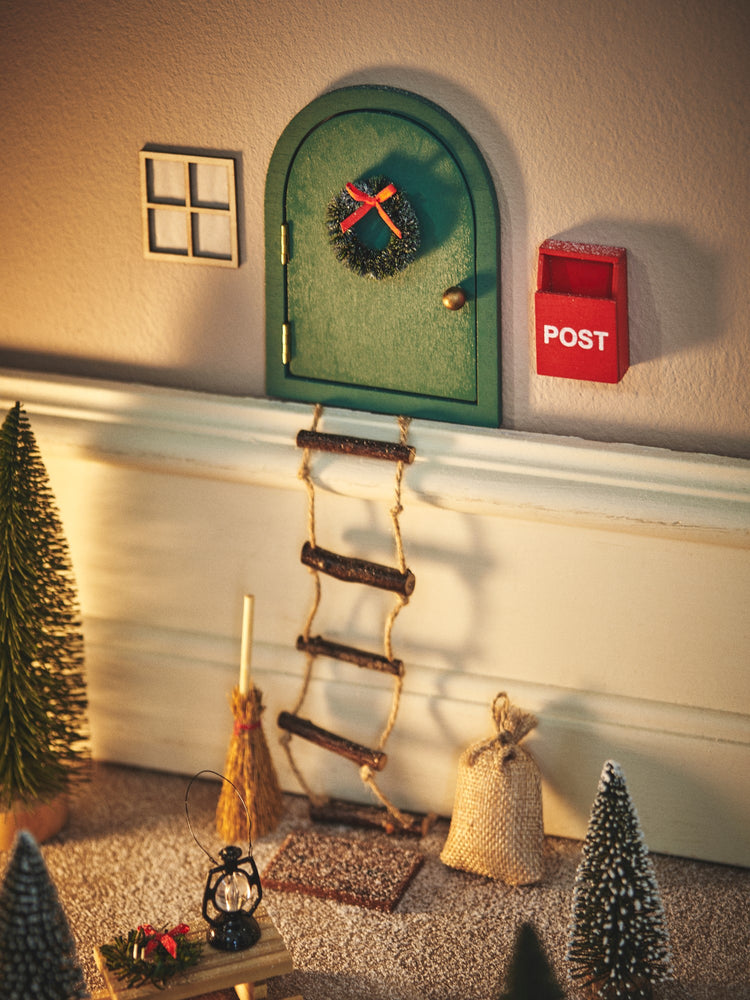 Mini set for Christmas elf