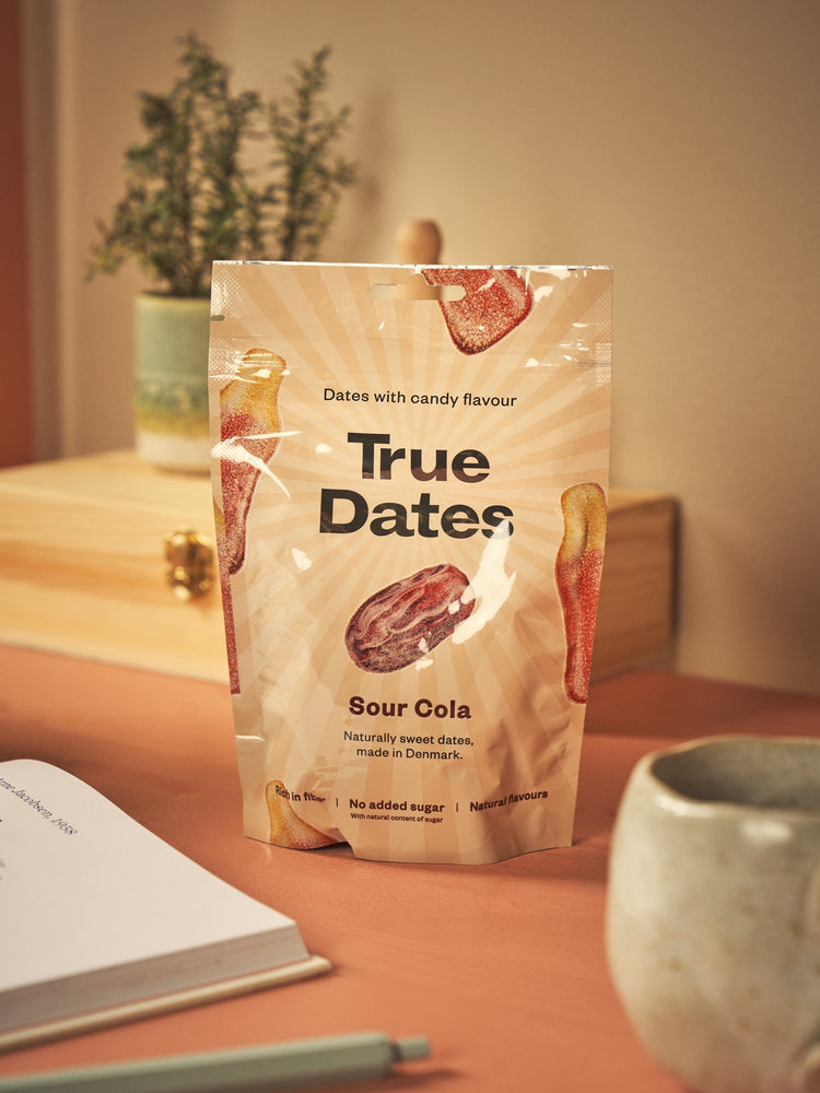 True Dates Sour Cola