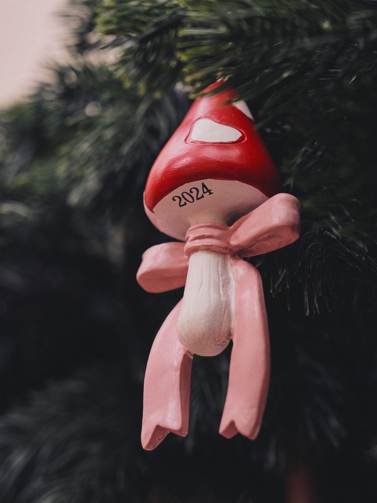 Annual ornament 2024