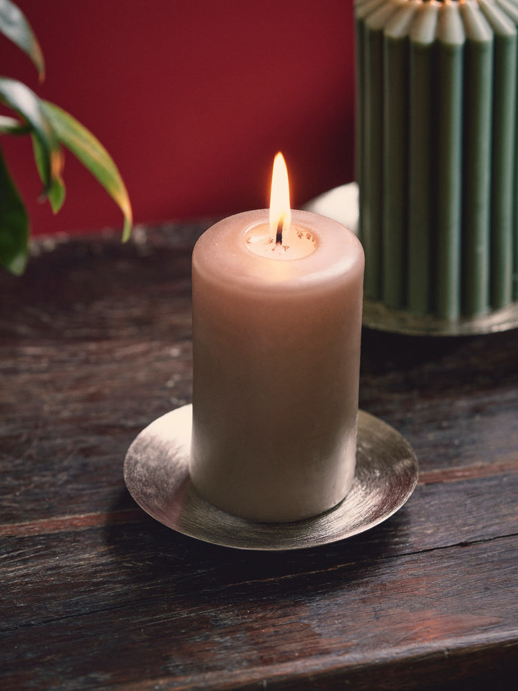 Candleholder with spike