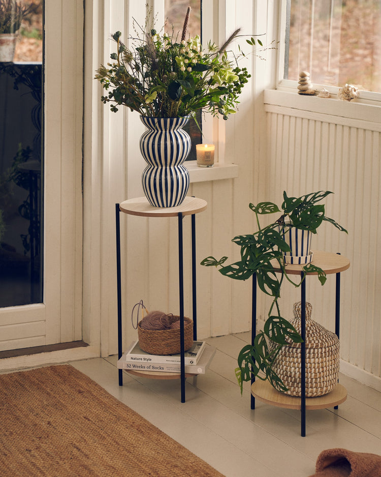 Plant stand