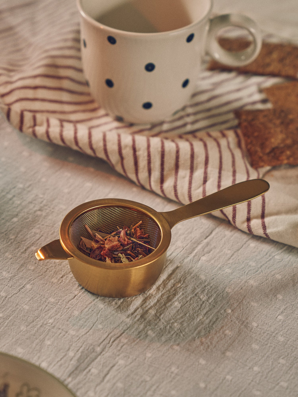 Tea strainer set