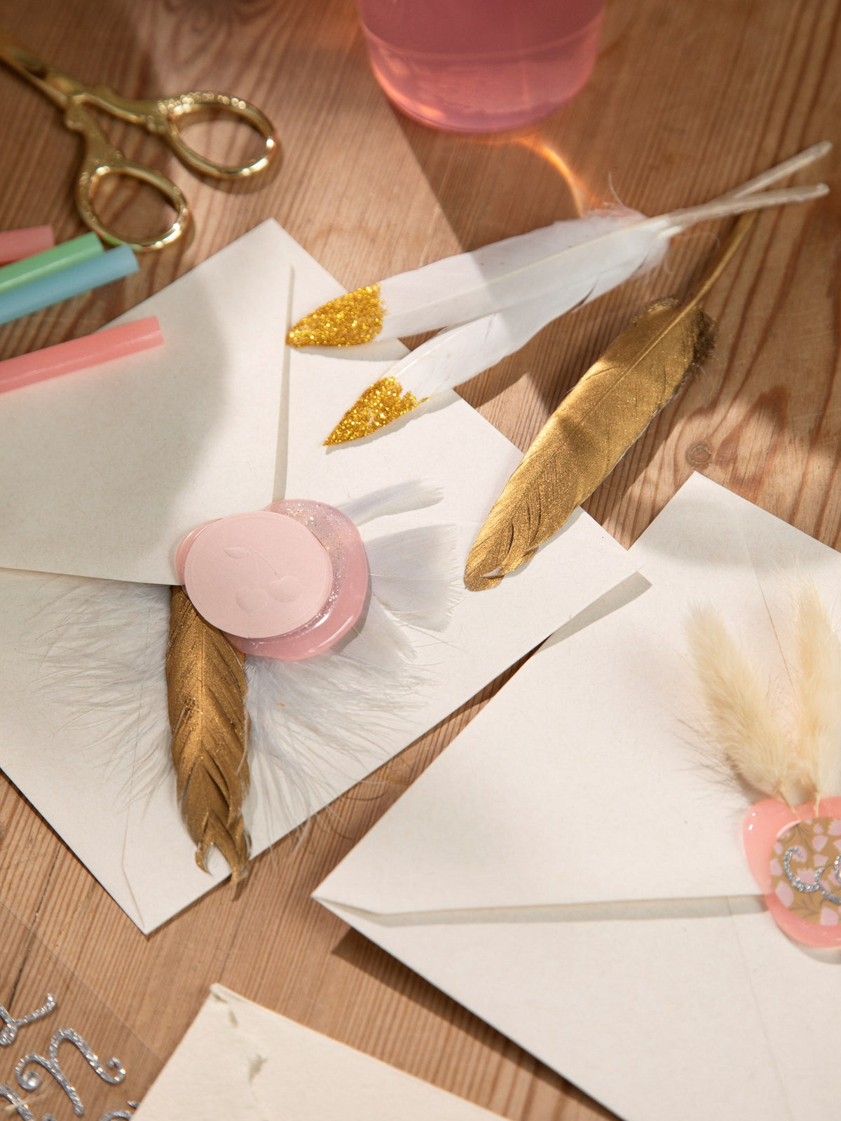 Goose feathers