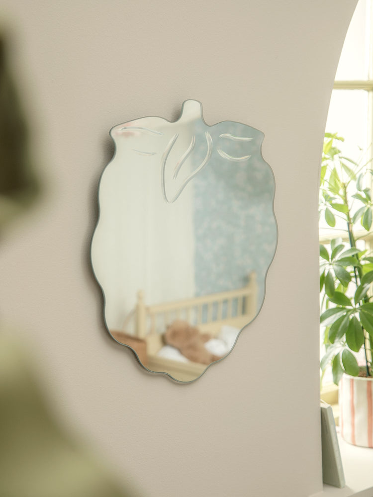 Children's wall mirror