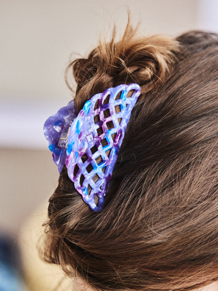 Hair claw