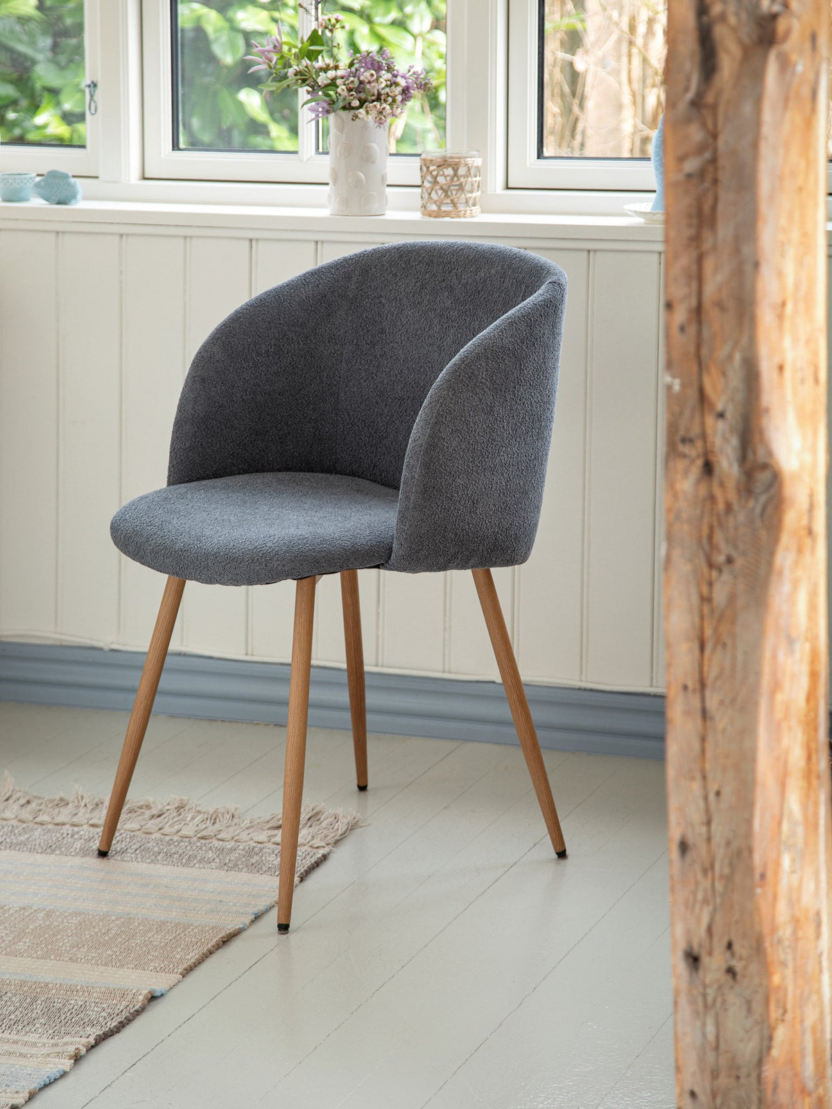 ANNA Bouclé dining chair with arm rest