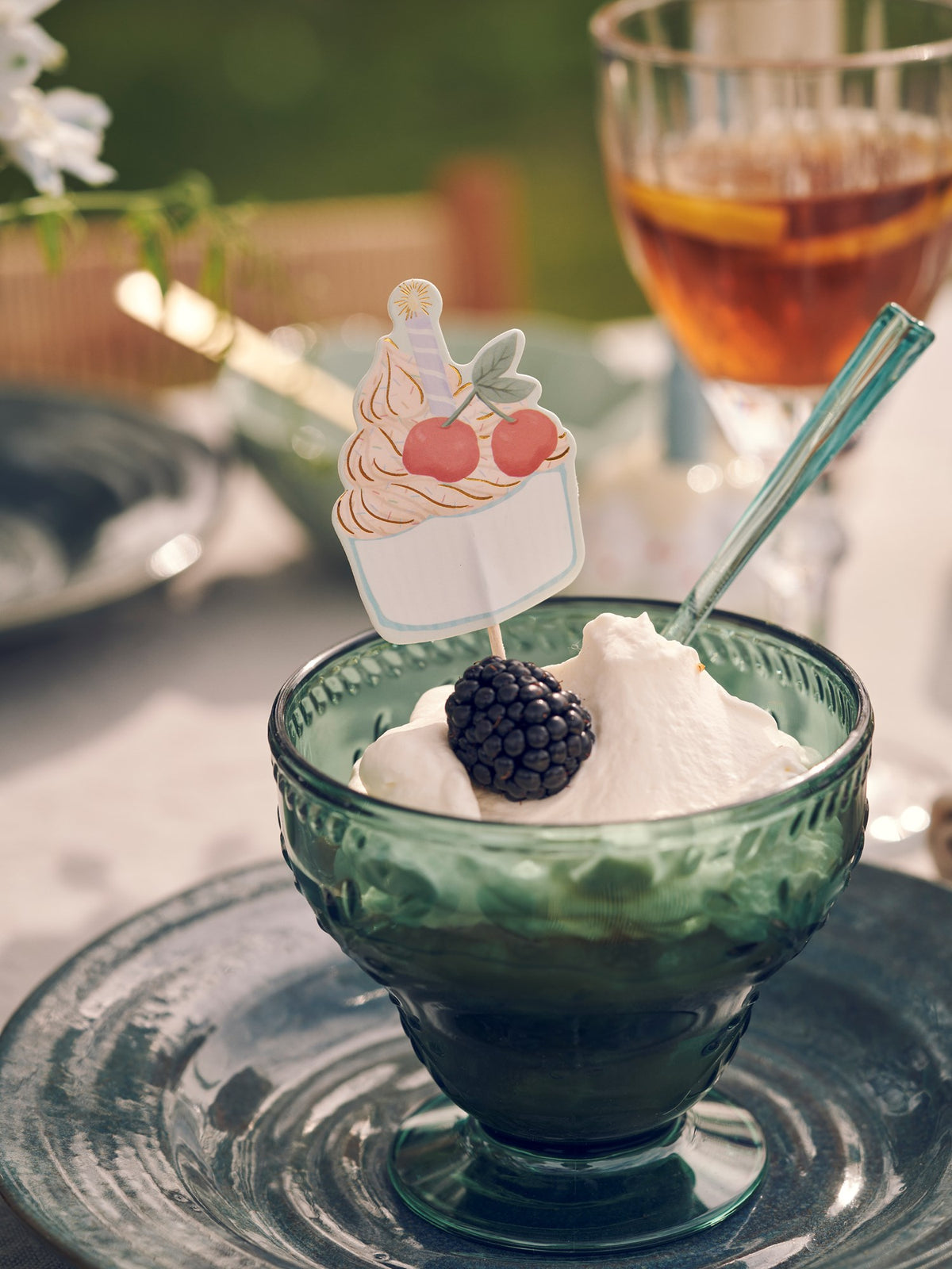 Cake toppers