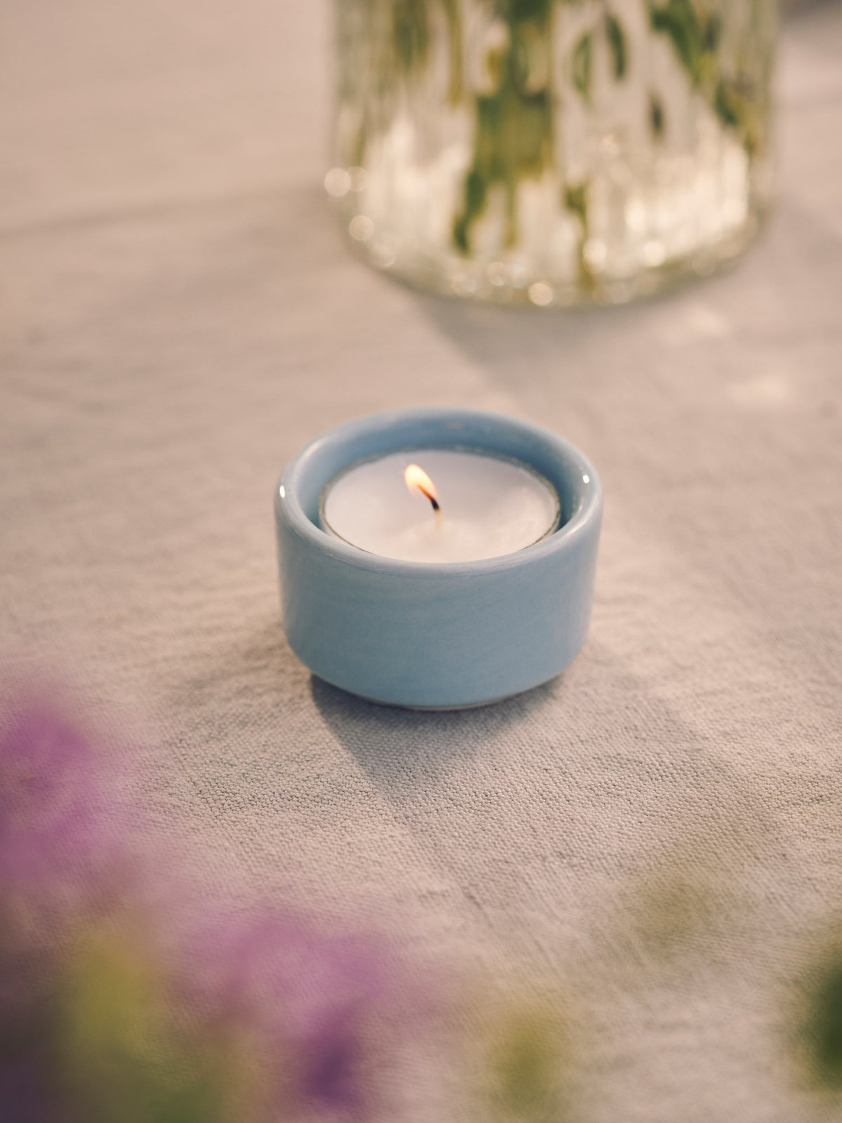 Tealight holder