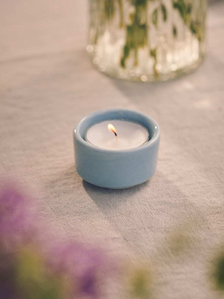Tealight holder