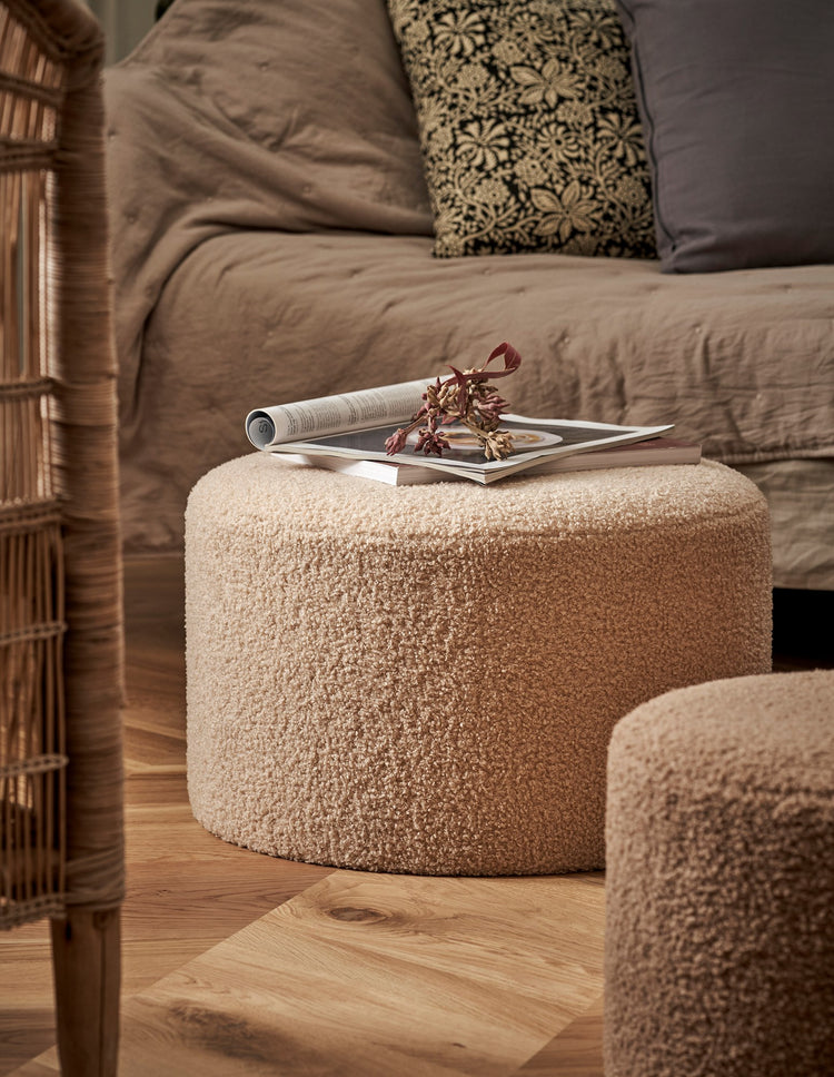 Pouffe with teddy fabric