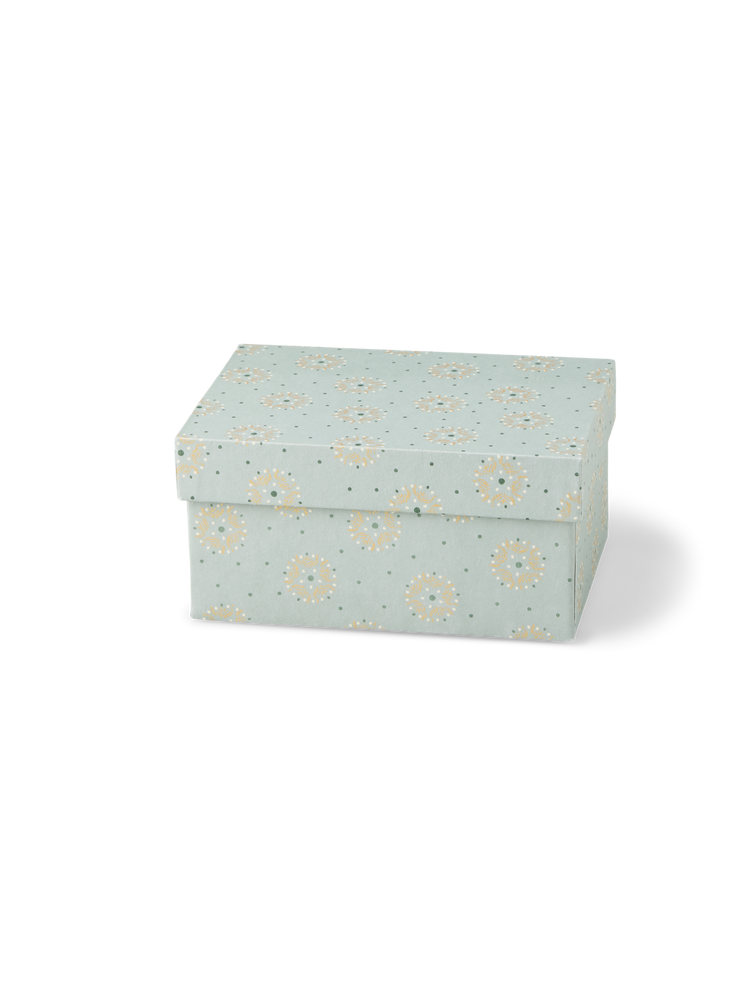 Storage box