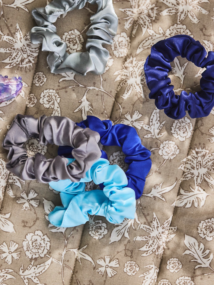 Mini scrunchies