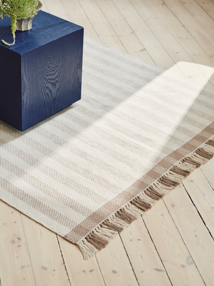 Rug 135 x 190