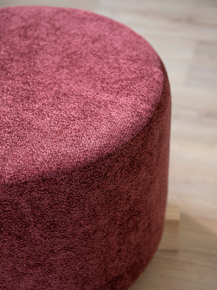 Pouffe with foot