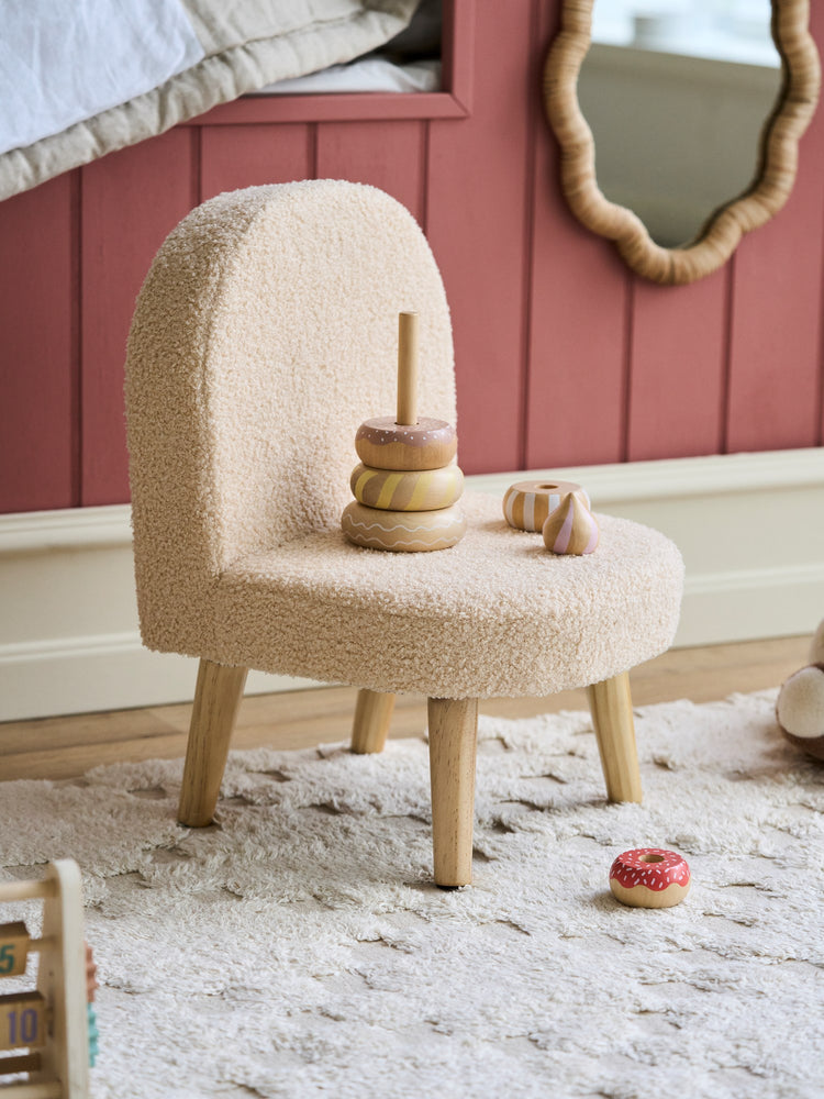 Bouclé children's chair