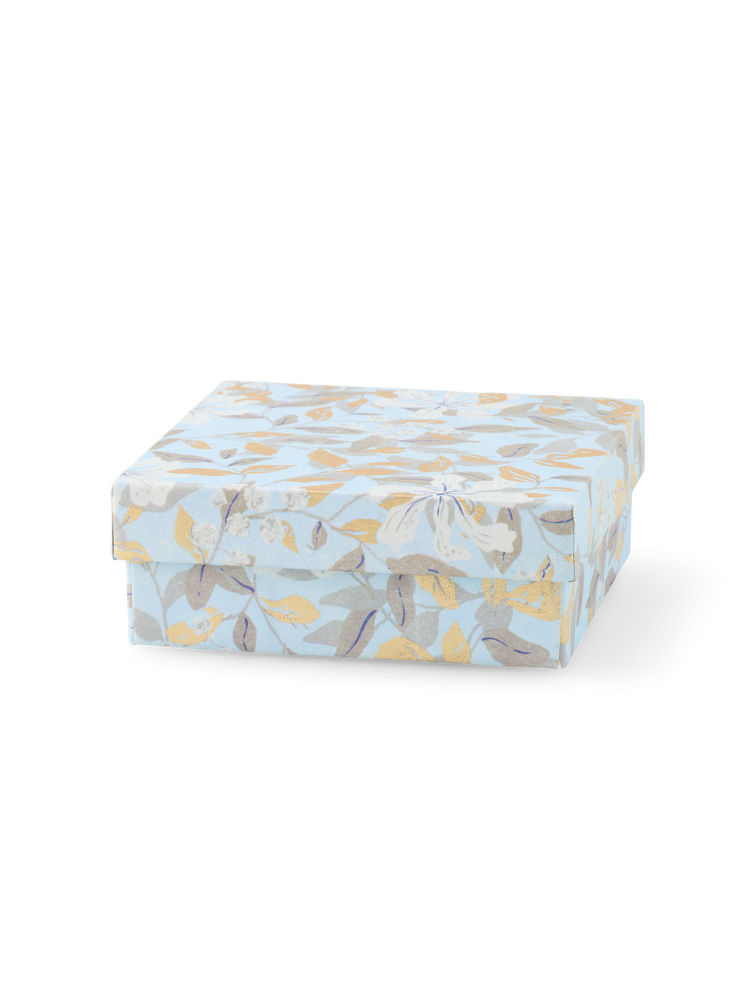 Square gift box