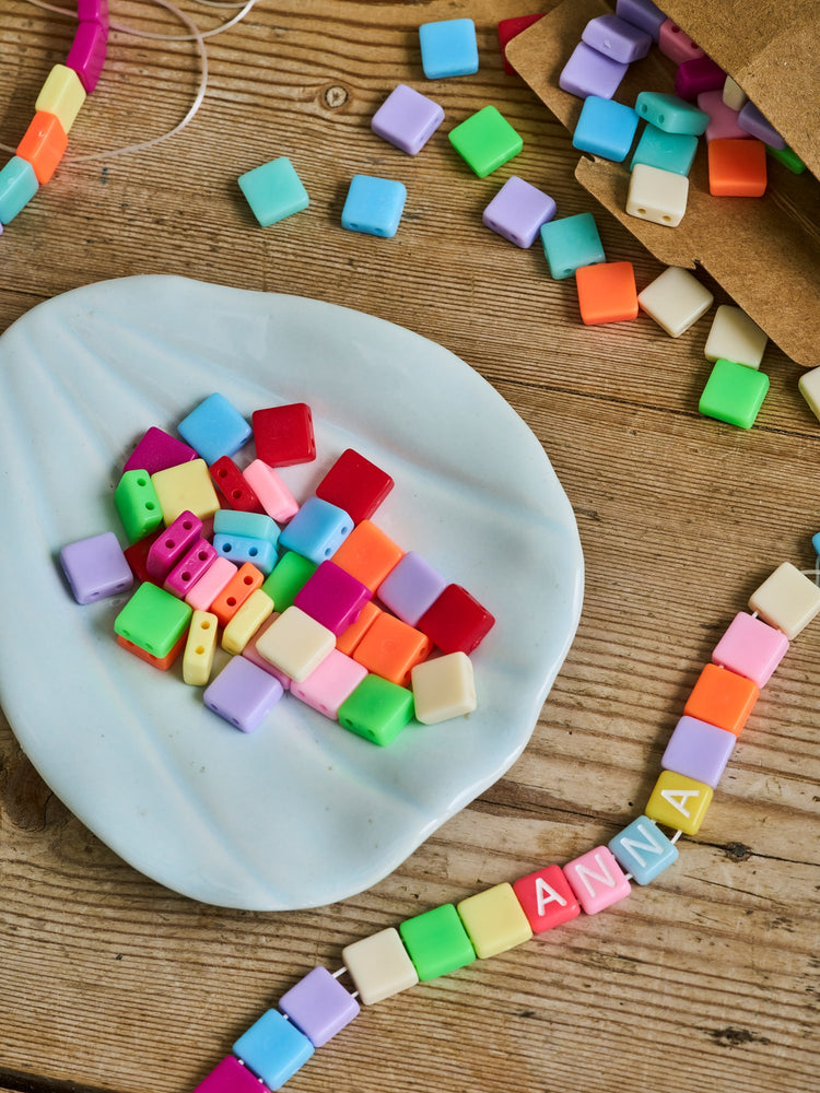 Tile beads