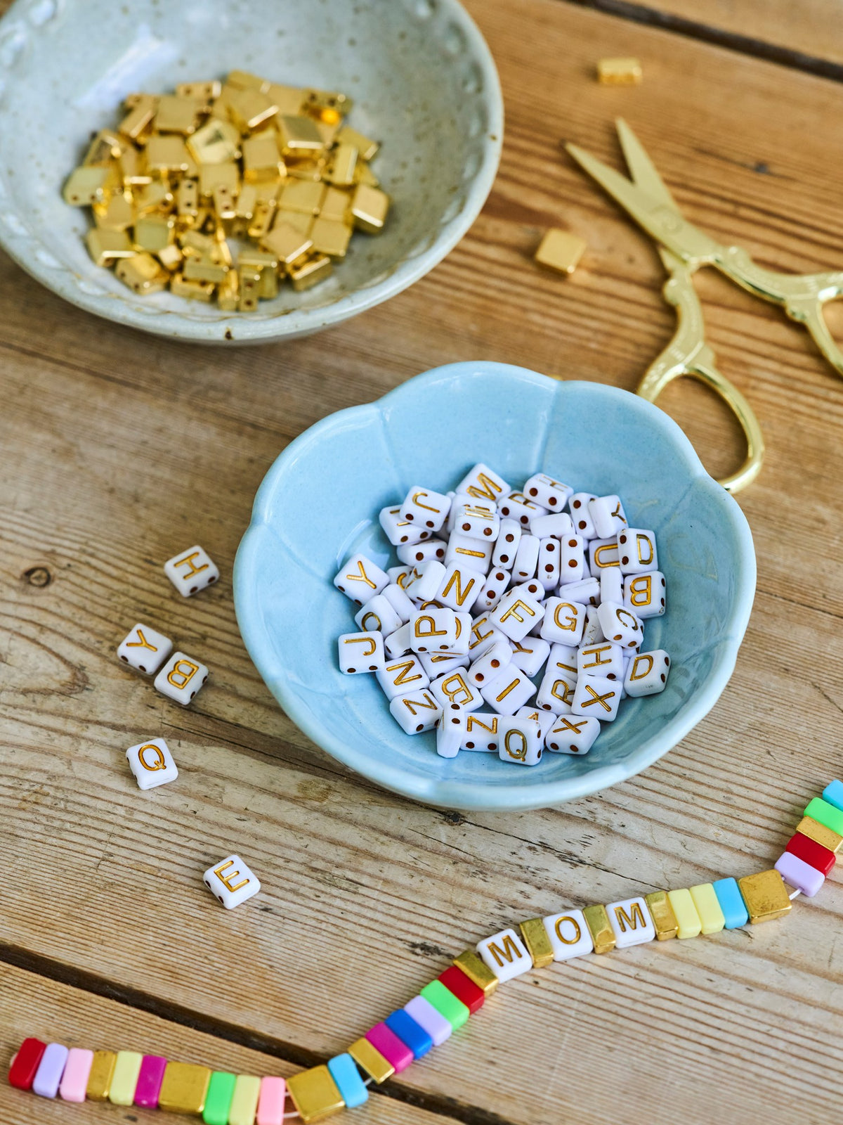 Tile beads