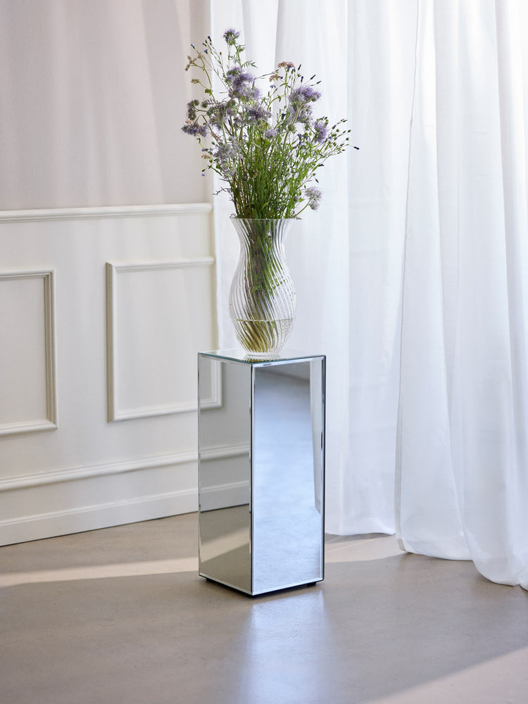 Pedestal