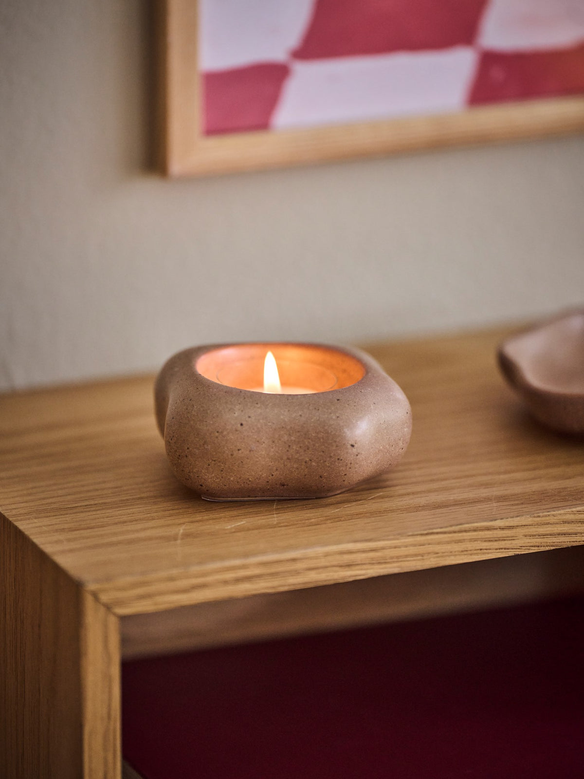 Tealight holder