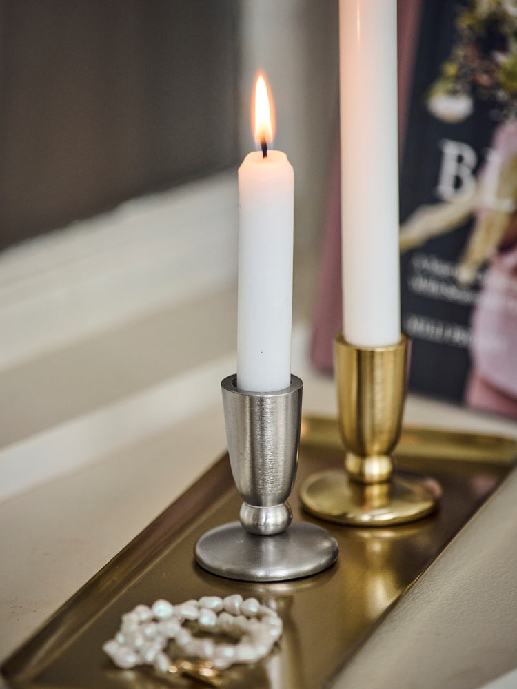Candle holder