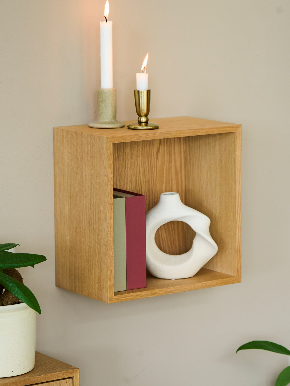 Cube shelf