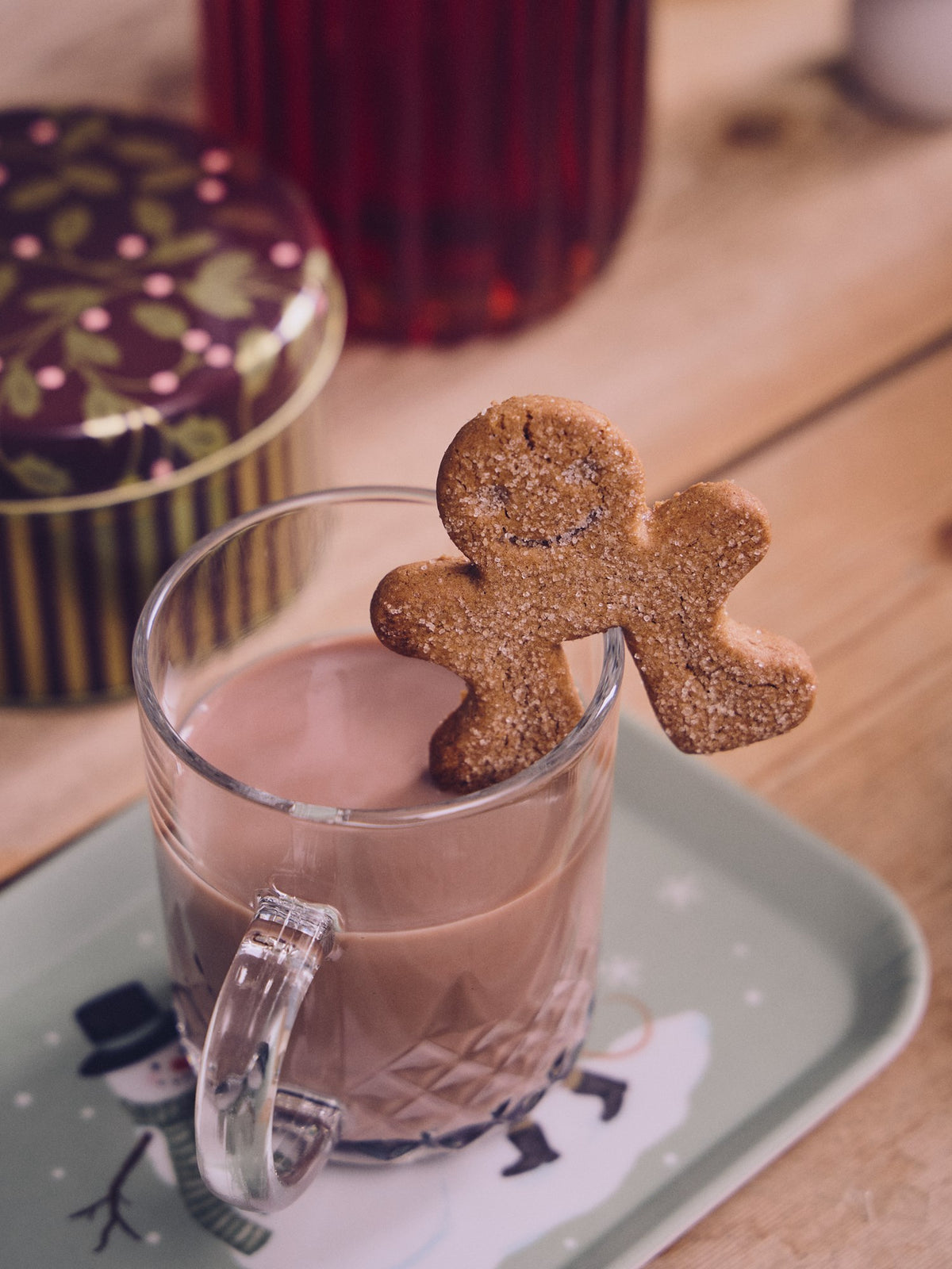 Gingerbread cuphangers