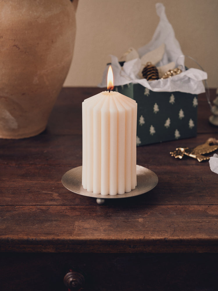 Candleholder with spike