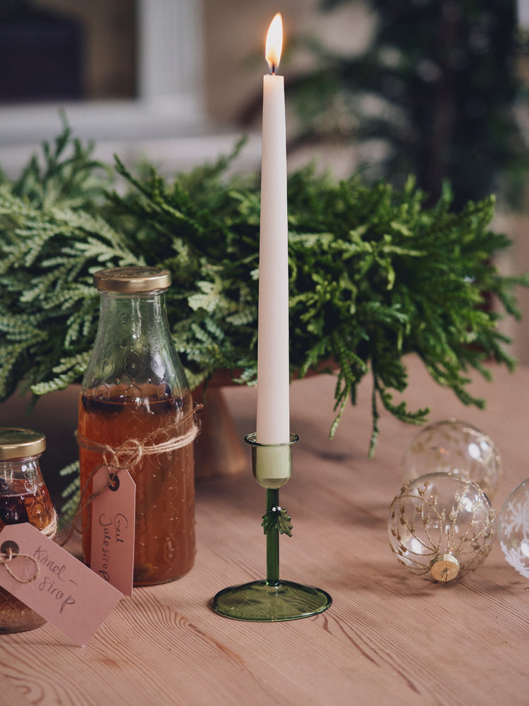 Candle holder