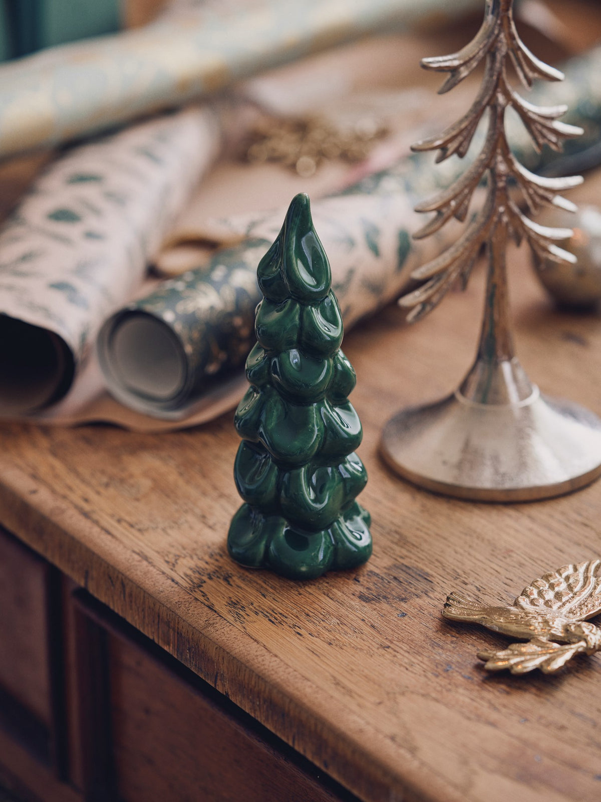 Porcelain tree