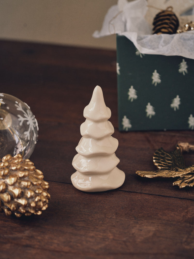 Porcelain tree