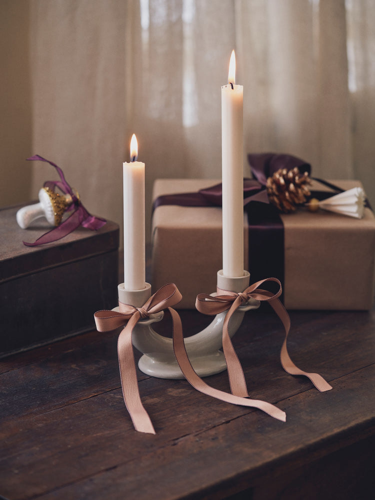 Candle holder