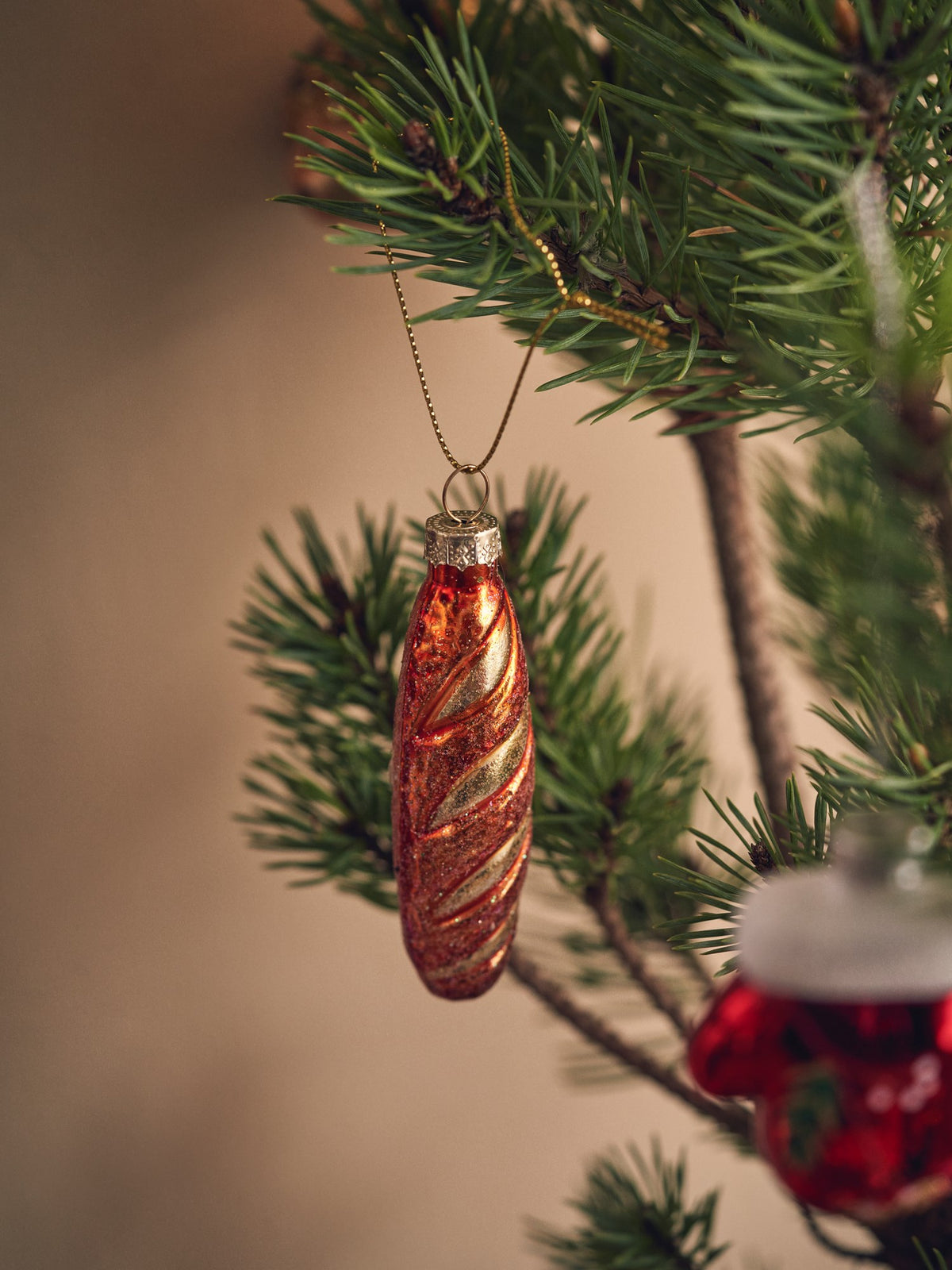 Baguette ornament