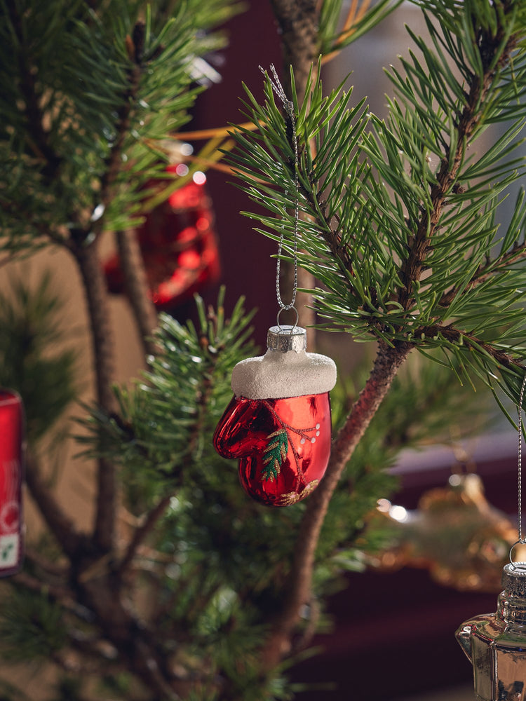Mitten ornament