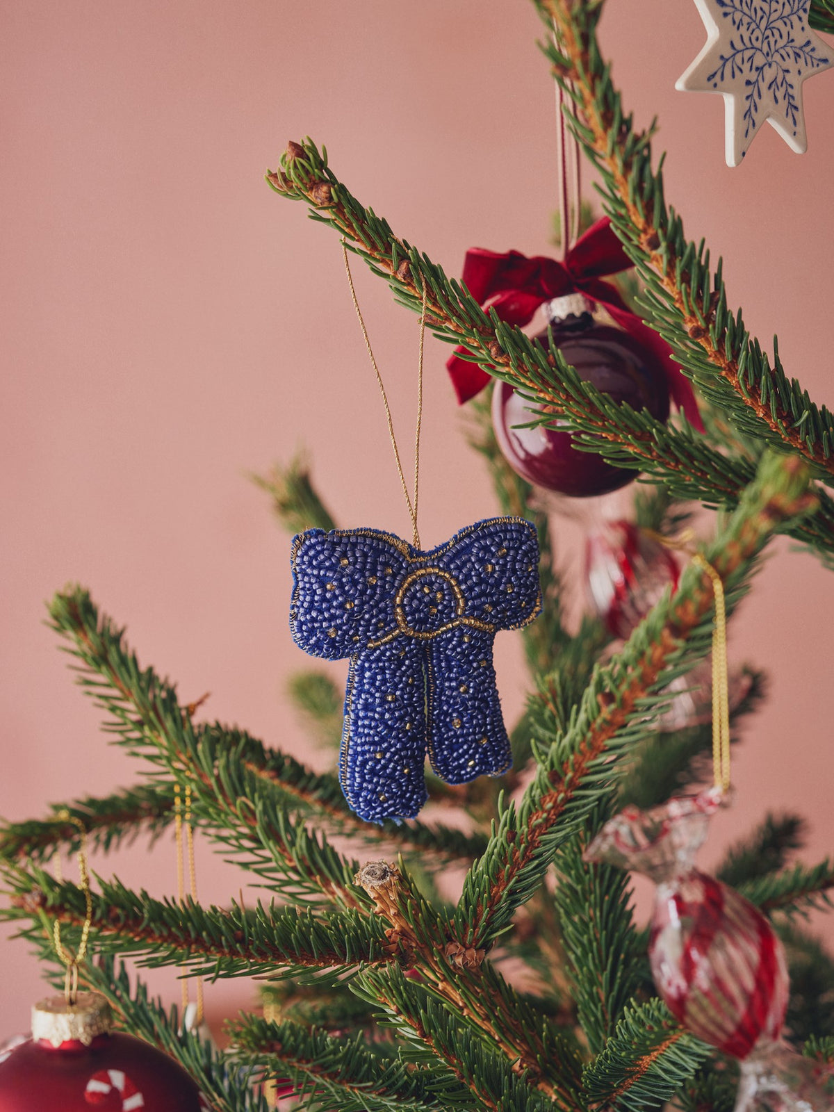Bow ornament