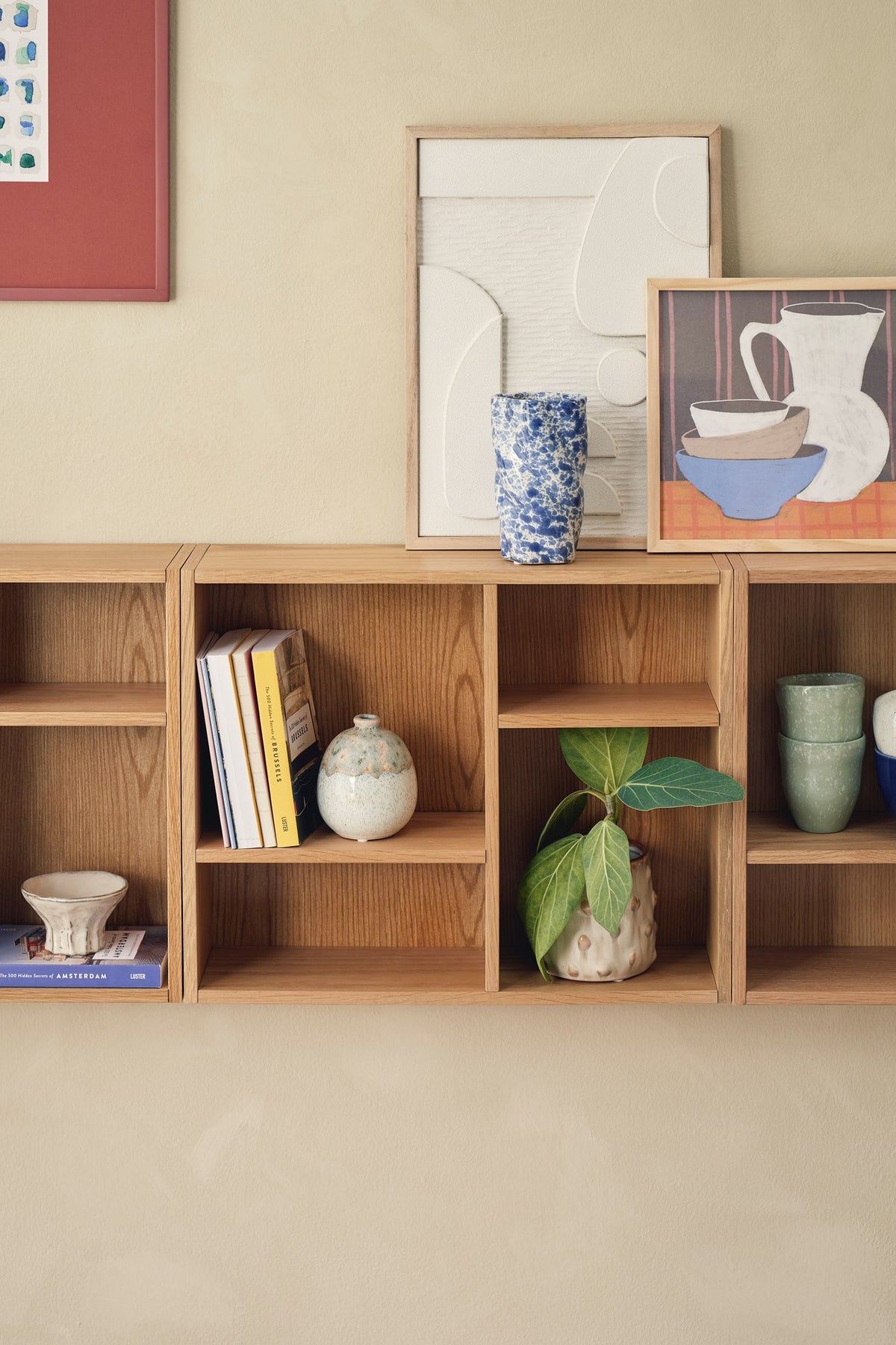 Wall shelf