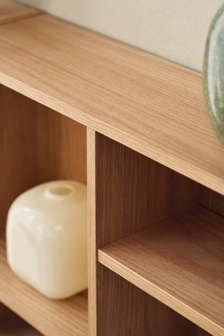 Wall shelf