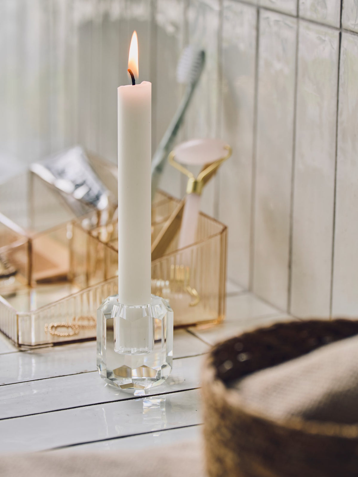 Candle holder