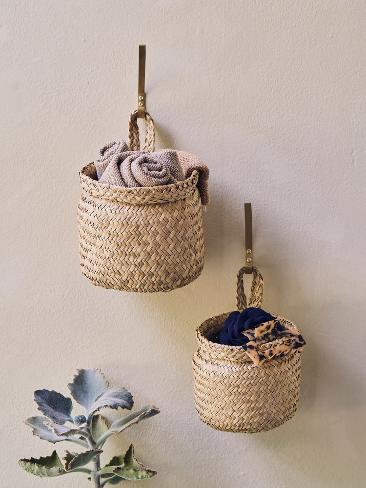 Hanging basket