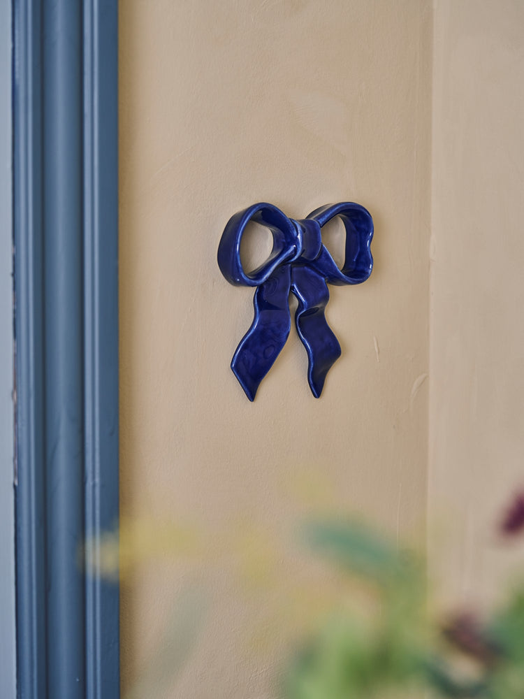 Wall decoration bow