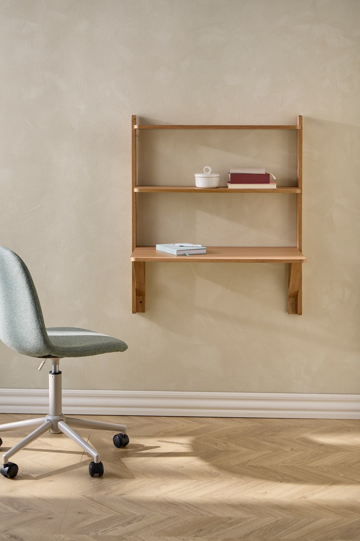 Wall desk