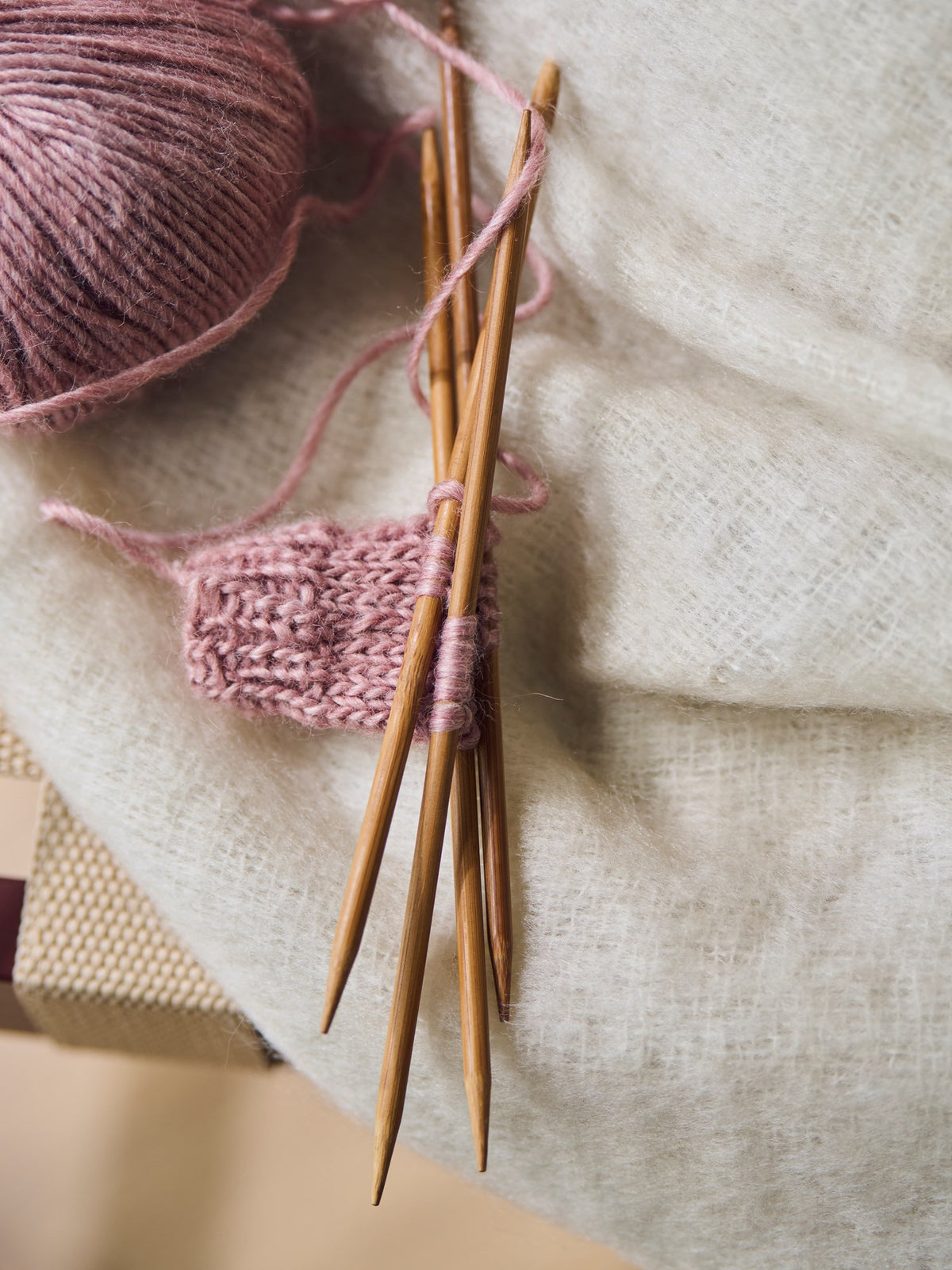 Double pointed needles 5 mm