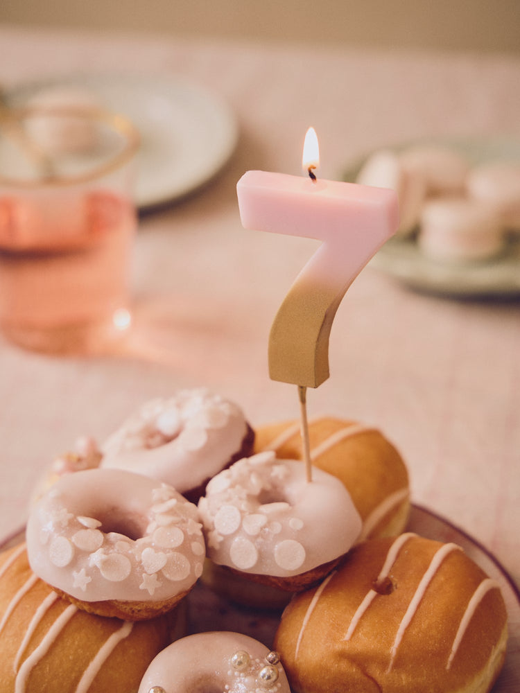 Cake candle 7