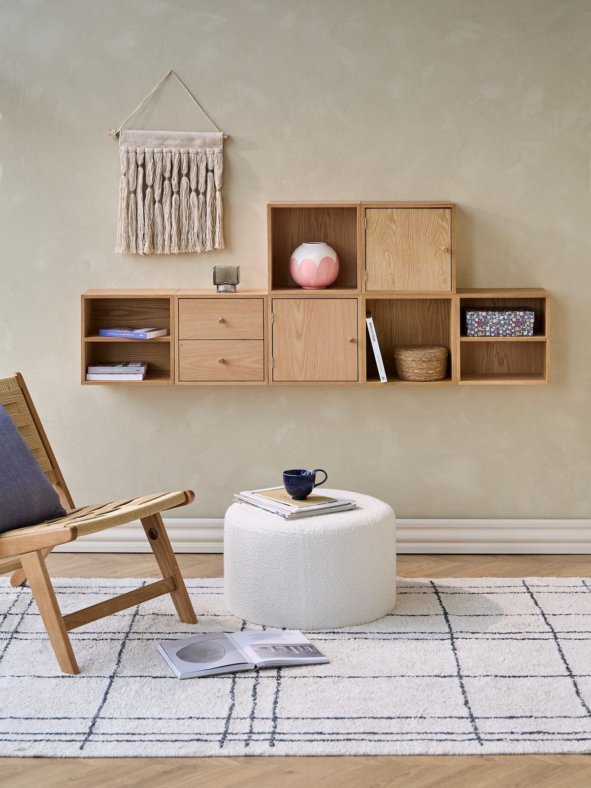 Cube shelf