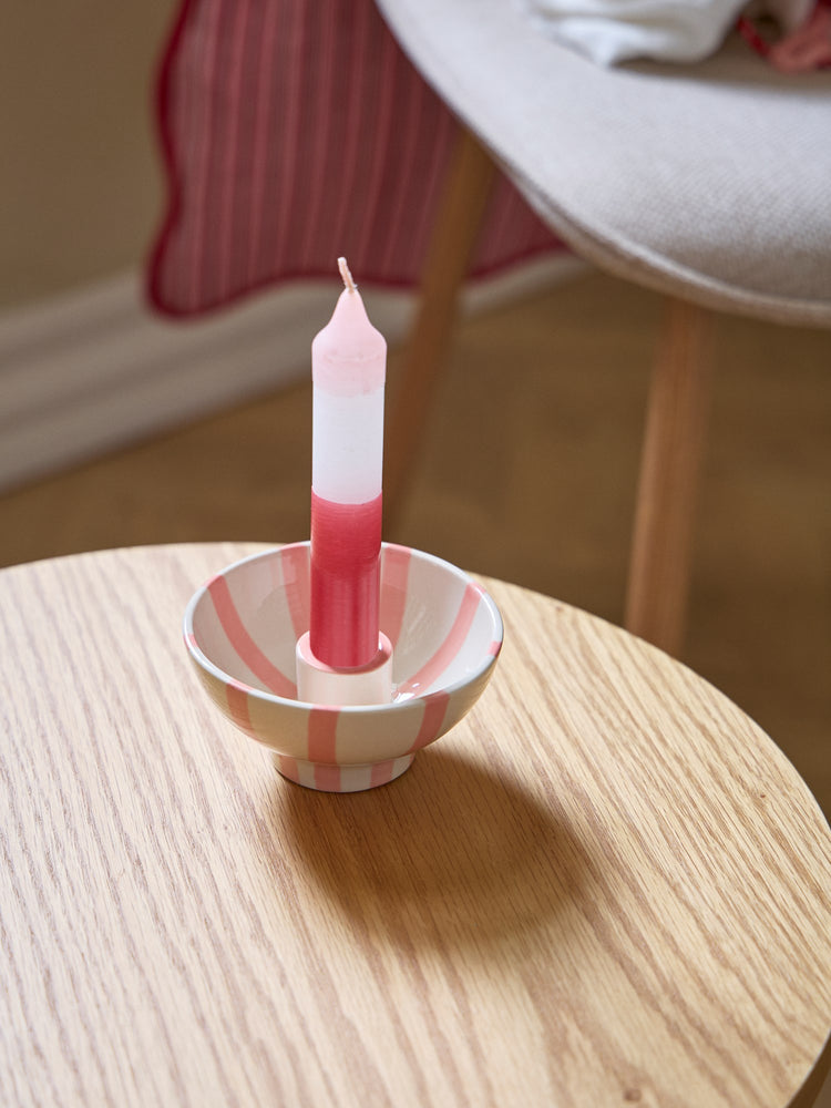 Candle holder