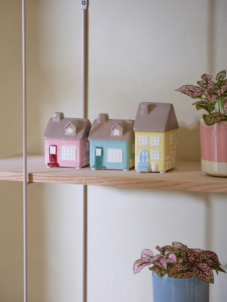 Ceramic deco house