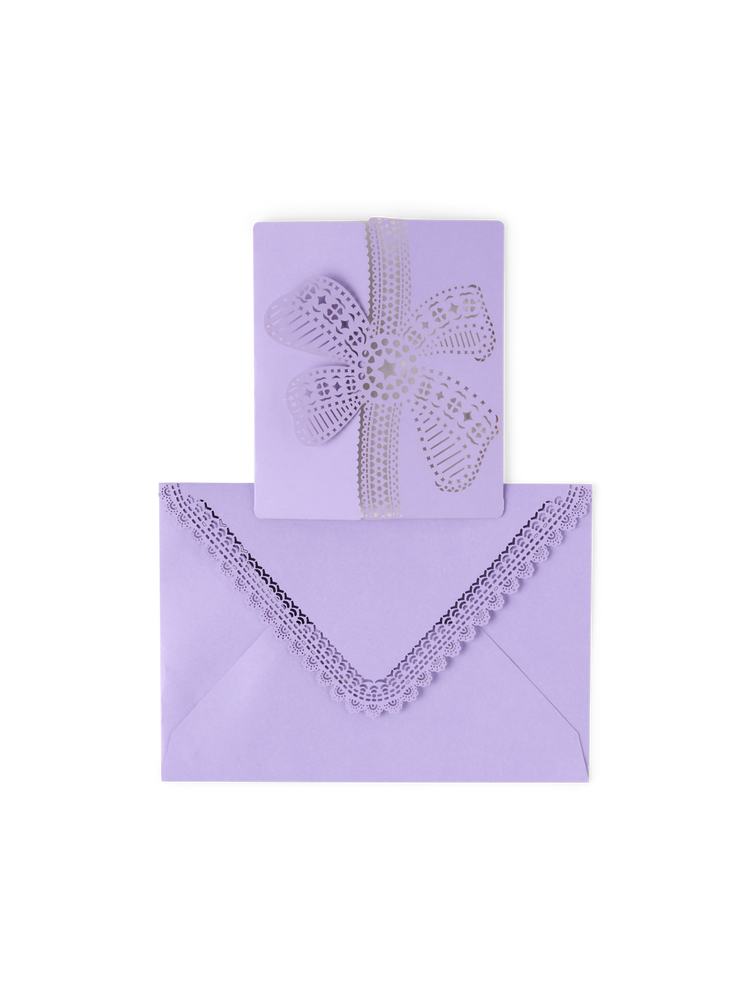 Greeting card with bow